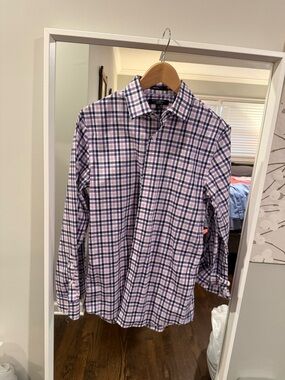 Banana Republic Grant fit Button-Up Shirt